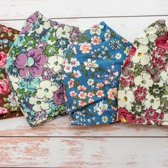 Limited Edition Kids Face Mask Pack of 4 - Picture 2 of 3